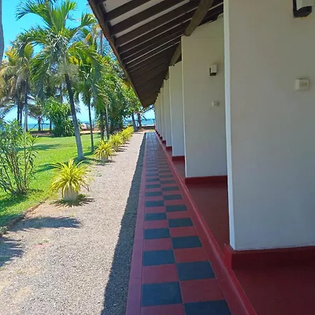 Ceylonica Beach Hotel-3